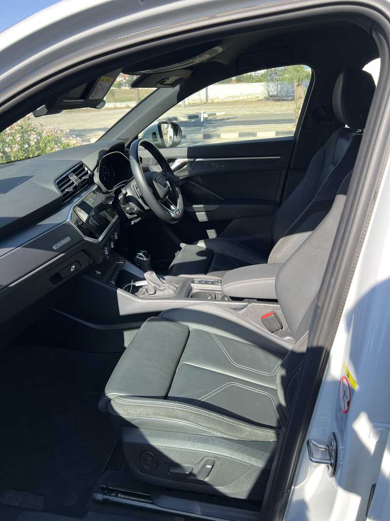 2022 Audi Q3 2,0L 2022 Cyprus