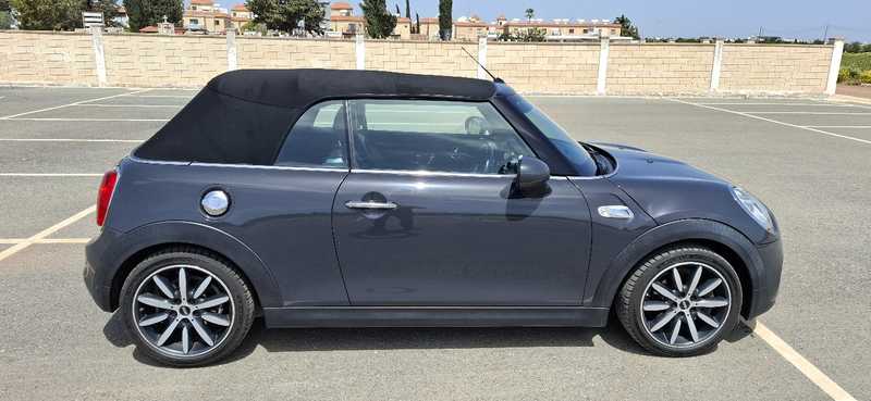 2016 Mini Convertible 2,0L 2016 Cyprus