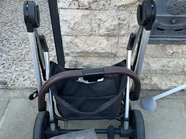 Stroller and carry cot, Επαρχία Λεμεσού — Λεμεσός - Αγία Φύλα