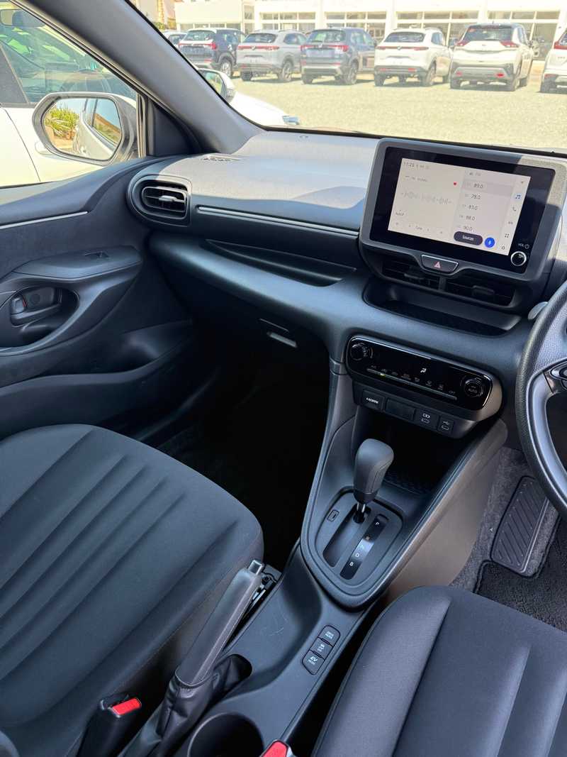 2025 Toyota Yaris 1,5L 2025 Cyprus