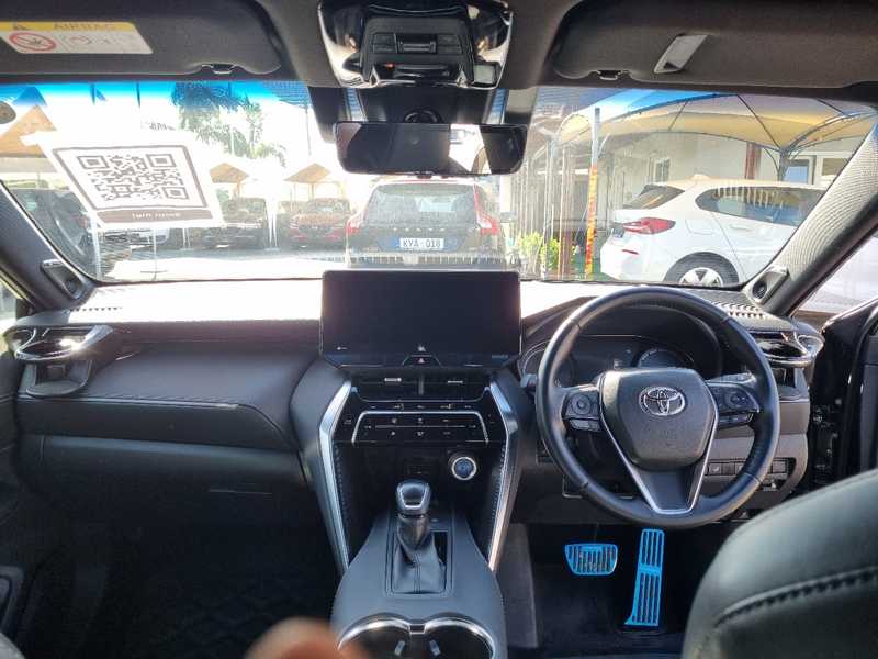 2022 Toyota Harrier 2,5L 2022 Cyprus