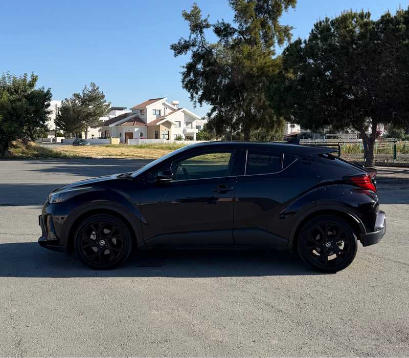 2021 Toyota C-HR 1,8L 2021 Cyprus