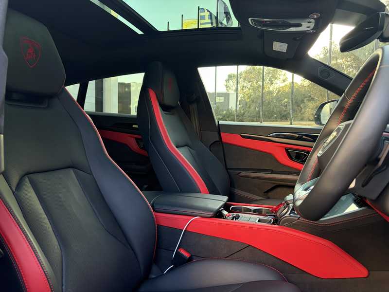2026 Lamborghini Urus 4,0L 2026 Cyprus
