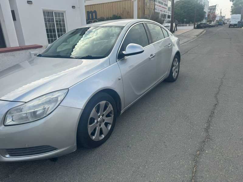 2011 Opel, Vauxhall Insignia 2,0L 2011 Cyprus