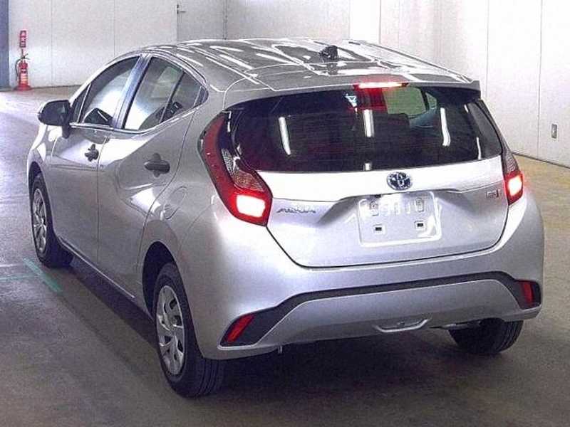 Toyota Aqua 1,5L 2023