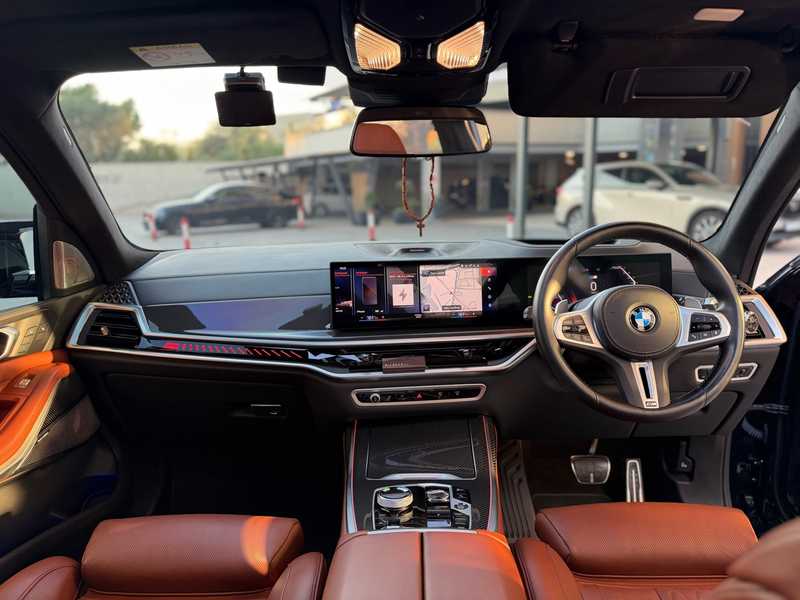 2023 BMW X7M 4,4L 2023 Cyprus