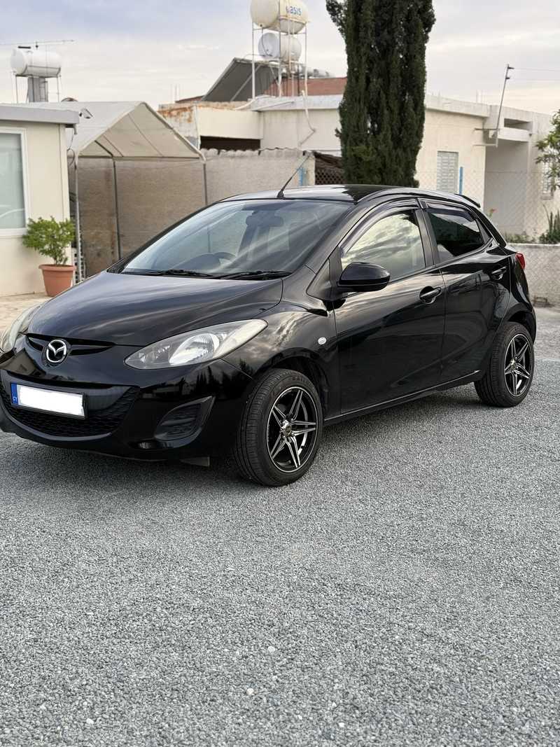 2013 Mazda Demio 1,3L 2013 Cyprus