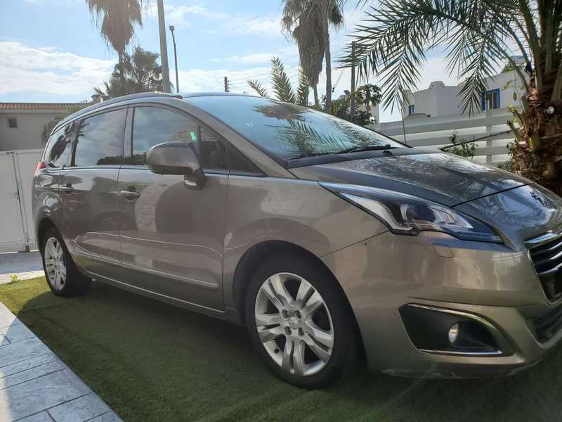 Peugeot 5008 1,6L 2015
