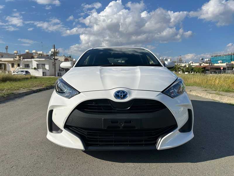 2022 Toyota Yaris 1,5L 2022 Cyprus