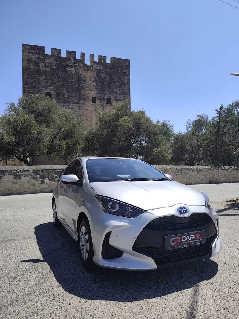 2022 Toyota Yaris 1,5L 2022 Cyprus