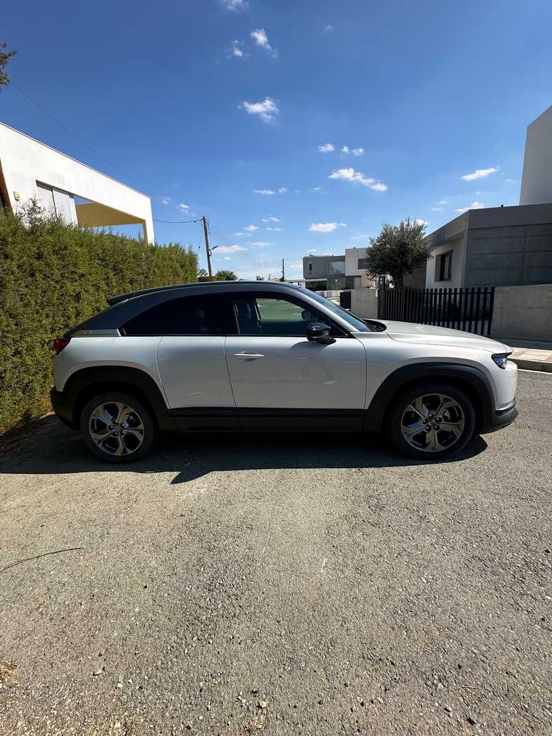 2022 Mazda ΜΧ-30 2,0L 2022 Cyprus