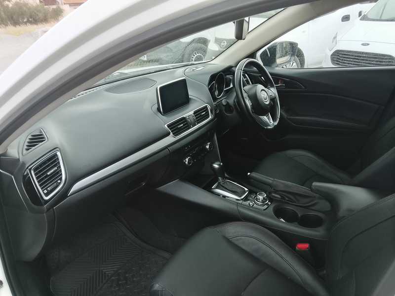 2015 Mazda 3 2,0L 2015 Cyprus