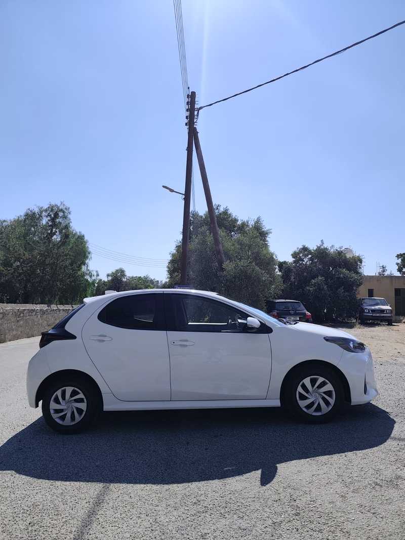 2022 Toyota Yaris 1,5L 2022 Cyprus