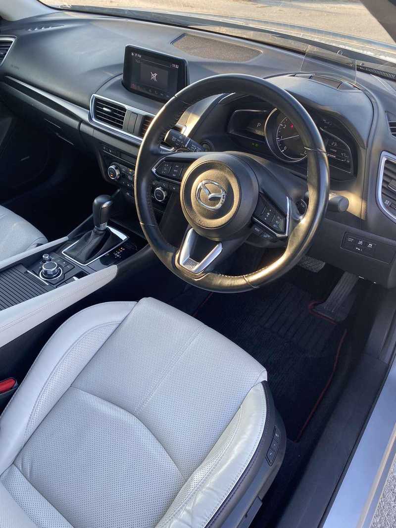 2017 Mazda Axela 2,2L 2017 Cyprus
