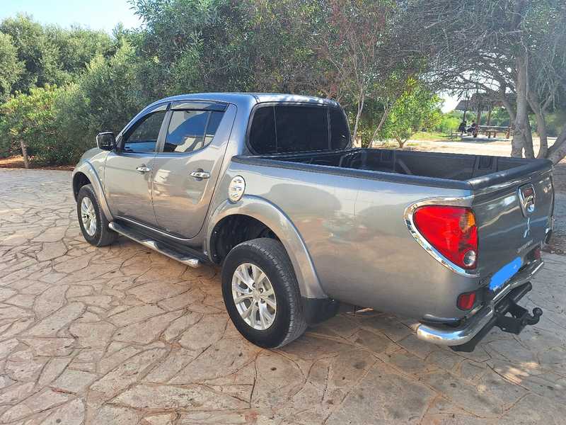 2015 Mitsubishi L200 2,5L 2015 Cyprus
