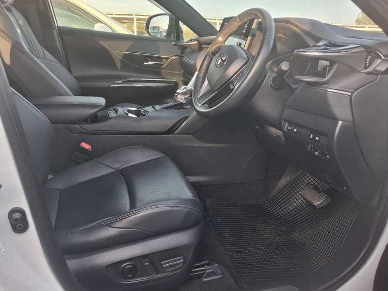 2023 Toyota Harrier 2,5L 2023 Cyprus