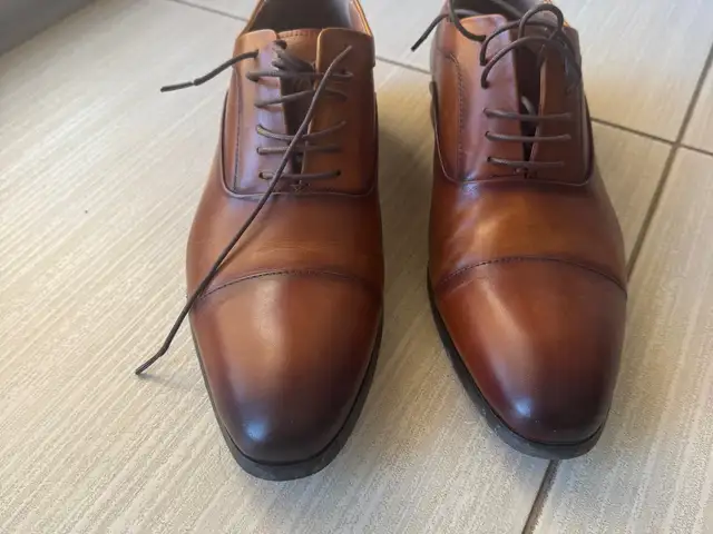 Brown/tan leather cap-toe oxford dress shoes, Nicosia — Strovolos - Chryseleousa