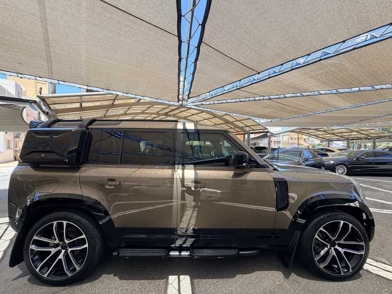 2021 Land Rover Defender 3,0L 2021 Cyprus