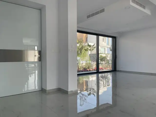 6-bedroom detached house for sale, Limassol — Germasogeia - 14