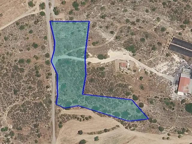 Industrial Field 9031 m², Limassol — Ypsonas