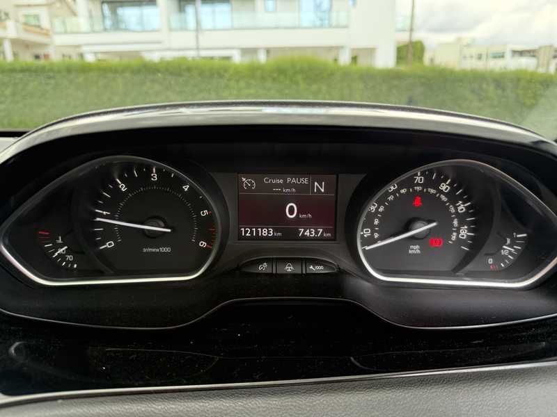 2013 Peugeot 208 1,6L 2013 Cyprus