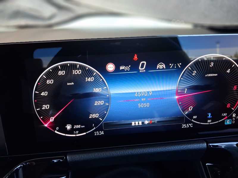 2025 Mercedes-Benz GLA-Class 2,0L 2025 Cyprus