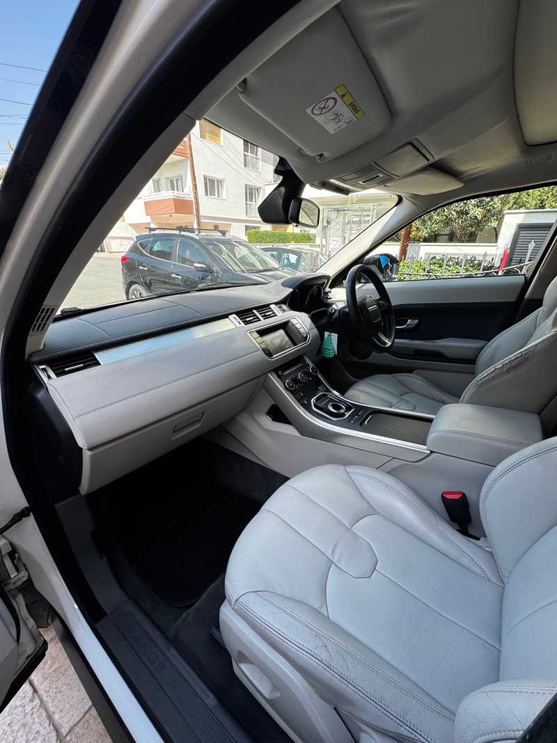2015 Land Rover Range Rover Evoque 2,2L 2015 Cyprus