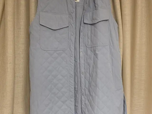 Quilted h&m long vest light blue with tags, Limassol — Limassol - Agia Zoni