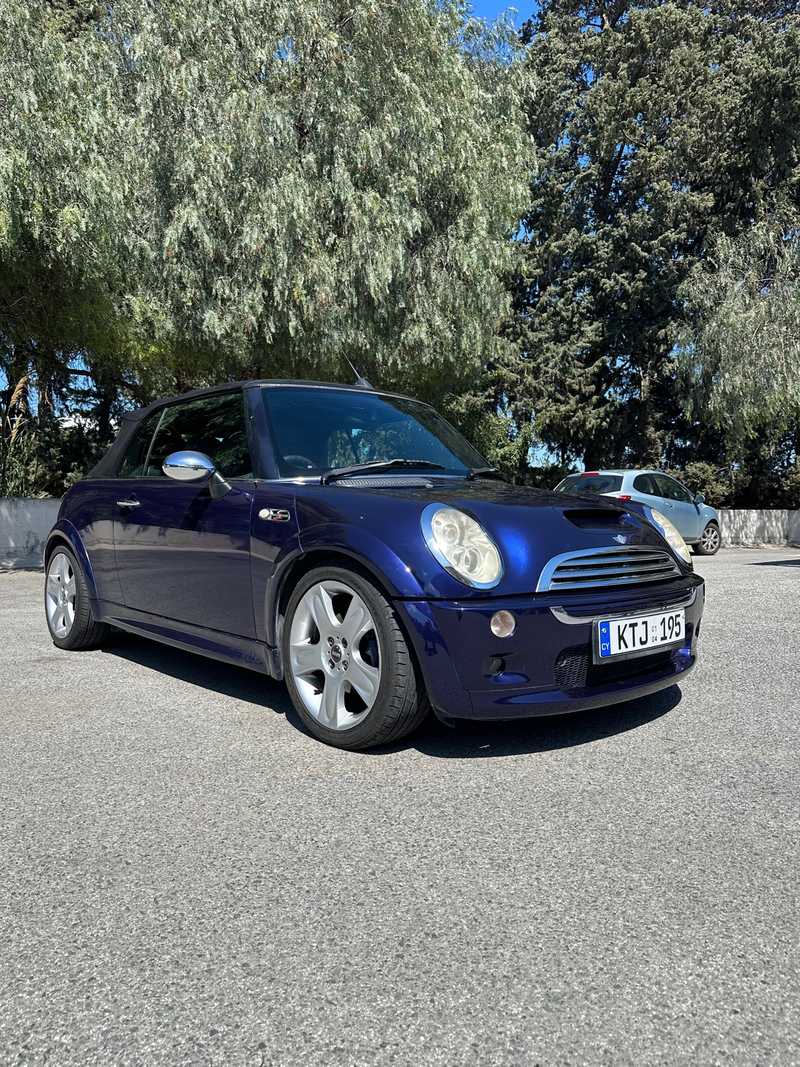 2004 Mini Convertible 1,6L 2004 Cyprus