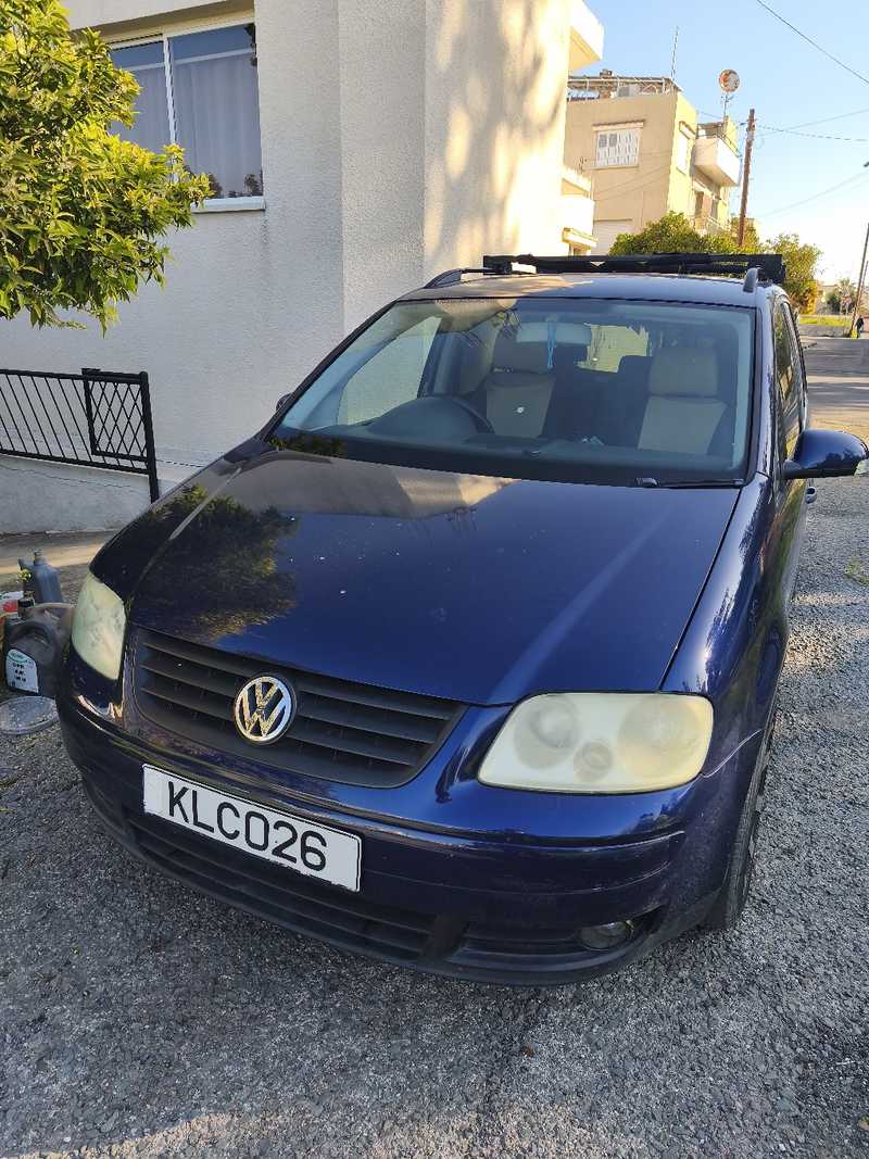 2006 Volkswagen Touran 1,6L 2006 Cyprus
