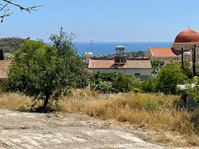 Residential Plot 3825 m², Limassol — Agios Tychon