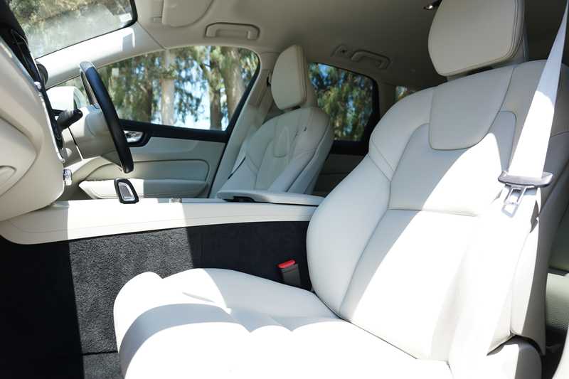 2021 Volvo XC60 2,0L 2021 Cyprus