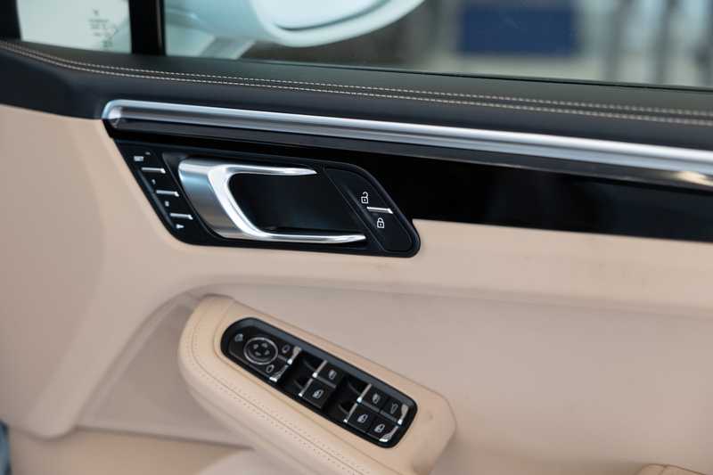2023 Porsche Macan 2,0L 2023 Cyprus