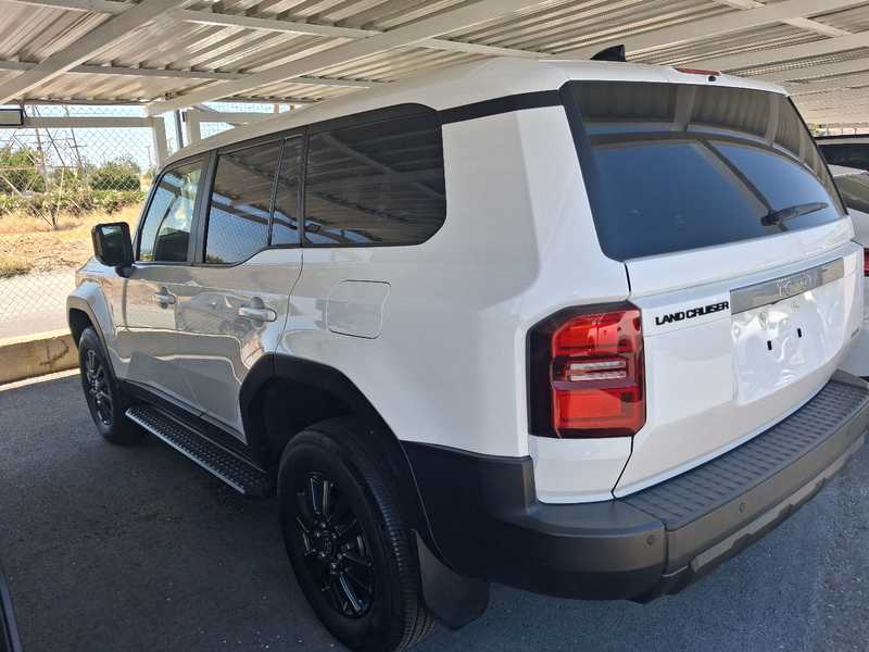 2025 Toyota Land Cruiser 250 2,8L 2025 Cyprus