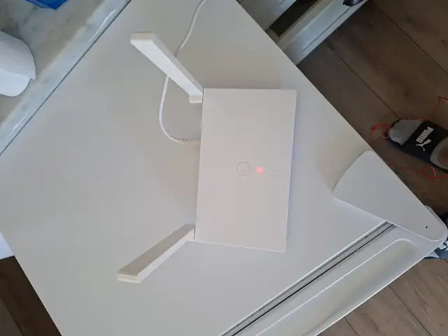 Huawei wifi router small 300mpbs little used, Paphos — Tsada