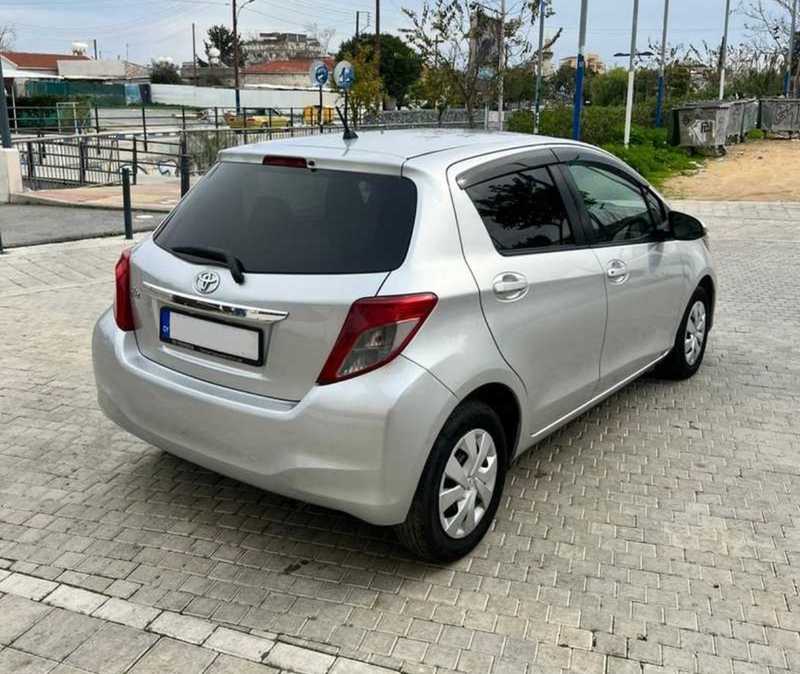2013 Toyota Vitz 1,3L 2013 Cyprus