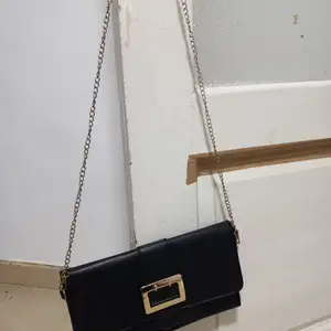 Elegant Black Shoulder bag, Limassol — Limassol - Agia Zoni