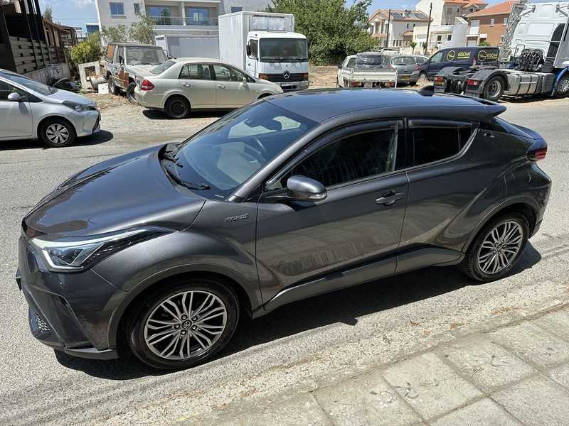 Toyota C-HR 1,8L 2021