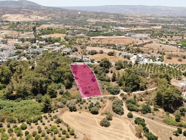 Residential Plot 2342 m², Paphos — Argaka