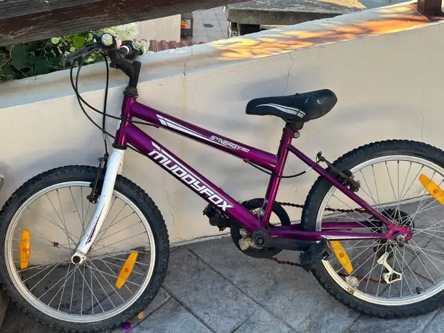 Muddyfox και hapro, Limassol — Parekklisia