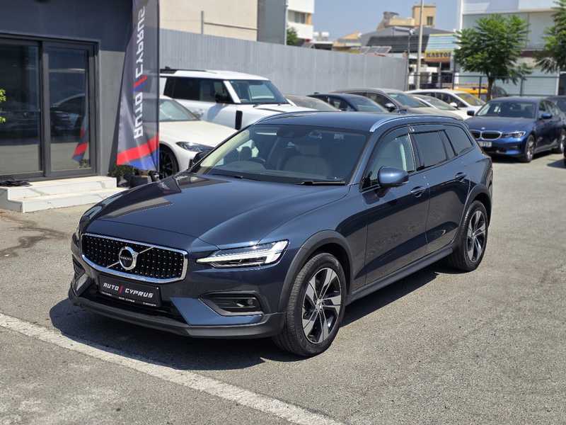 Volvo V60 2,0L 2021