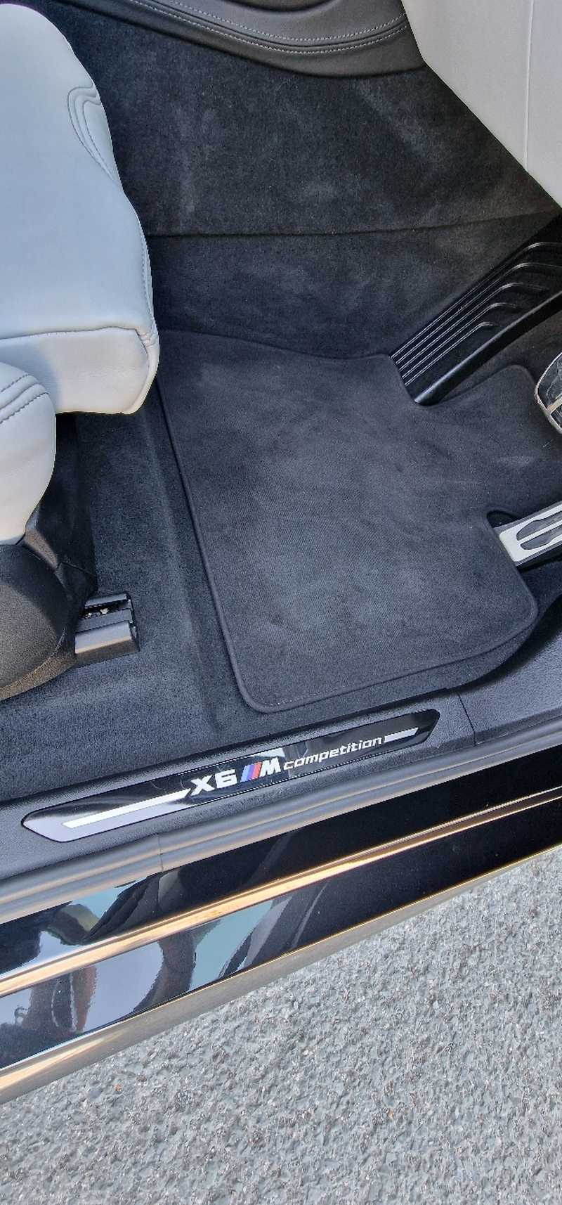2023 BMW X6M 4,4L 2023 Cyprus