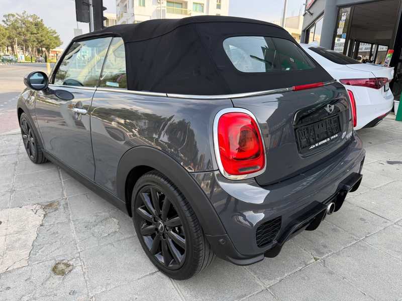 2017 Mini Convertible 2,0L 2017 Cyprus