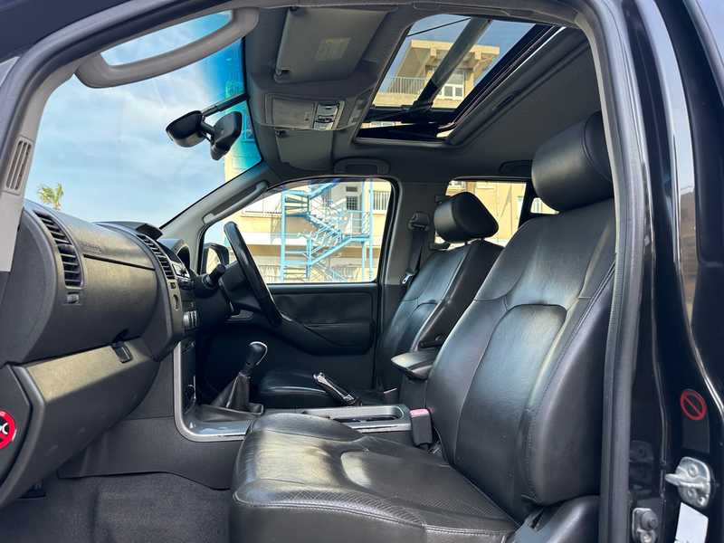 2006 Nissan Navara 2,5L 2006 Cyprus