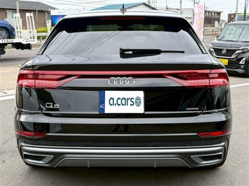 2024 Audi Q8 3,0L 2024 Cyprus