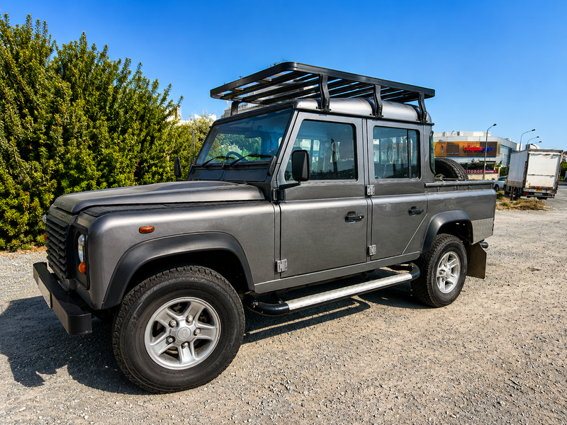 1999 Land Rover Defender 2,5L 1999 Cyprus