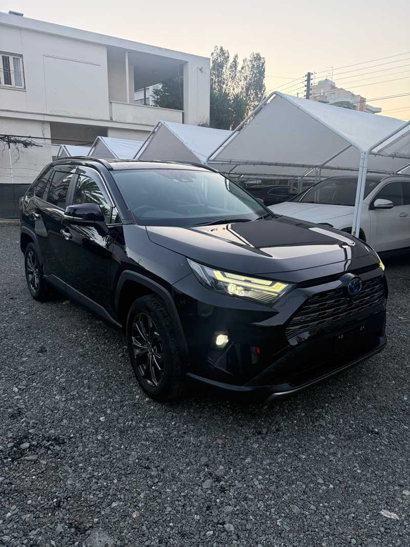 Toyota RAV4 2,5L 2023