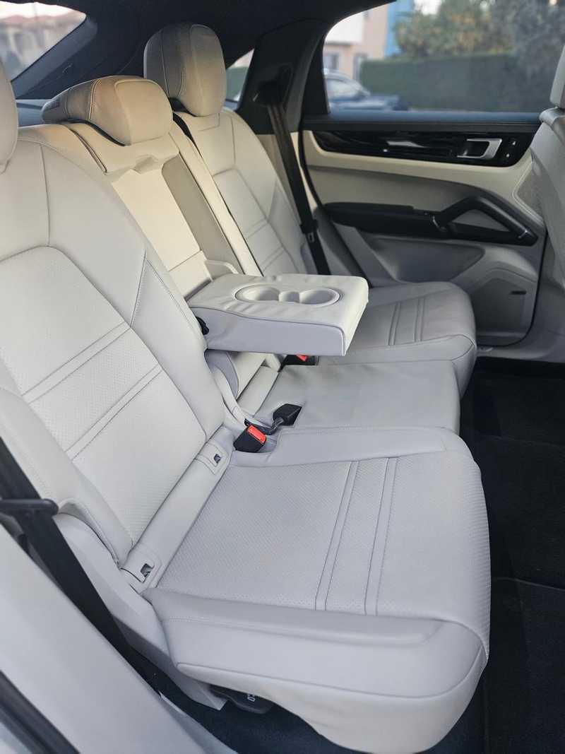 2022 Porsche Cayenne 3,0L 2022 Cyprus
