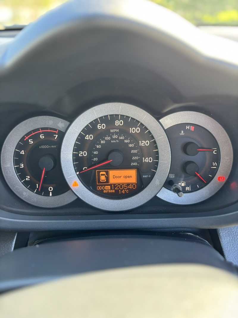 2011 Toyota RAV4 2,2L 2011 Cyprus