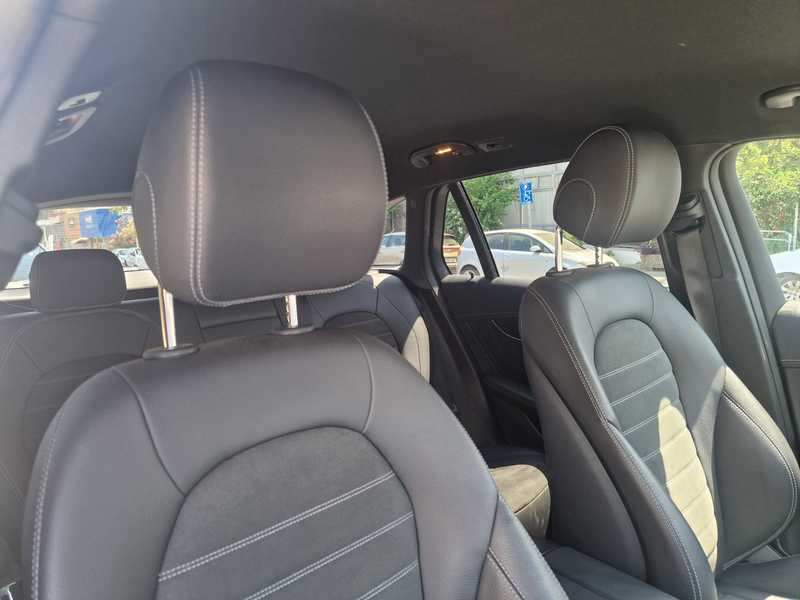 2021 Mercedes-Benz GLC-Class 2,0L 2021 Cyprus